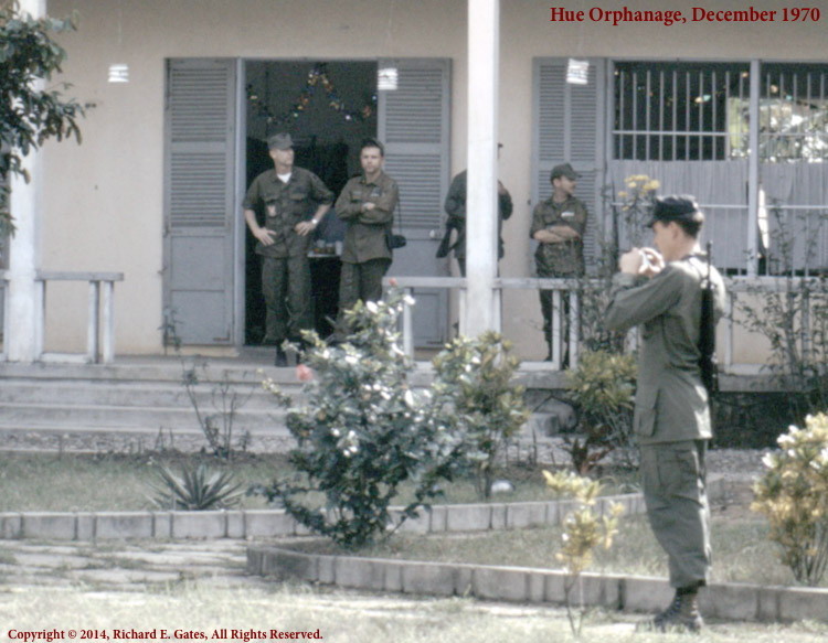 Dong Con Duc Me di Vieng Orphanage, former site in Dec 1970 during visit